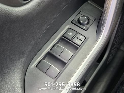 Used 2019 Toyota RAV4 XSE AWD/4WD image 23