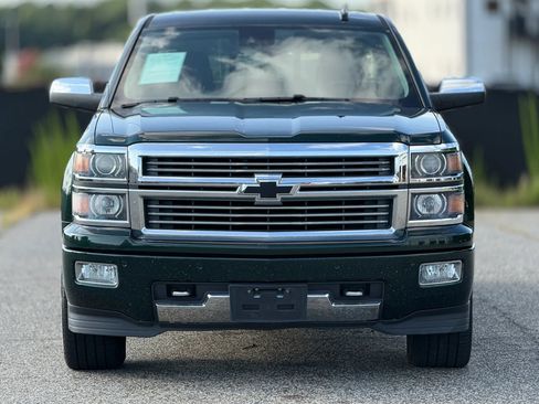 Used 2015 Chevrolet Silverado 1500 High Country w/ High Country Premium Package AWD/4WD image 5