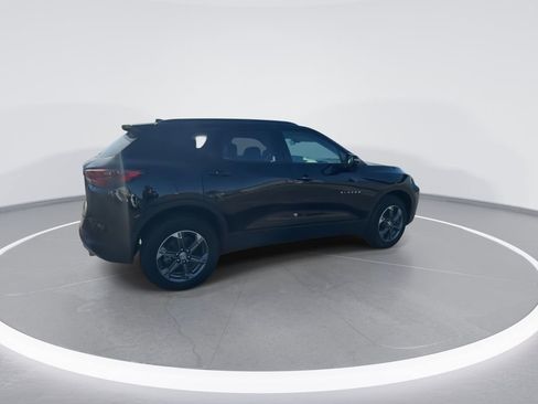 Used 2024 Chevrolet Blazer LT FWD image 8
