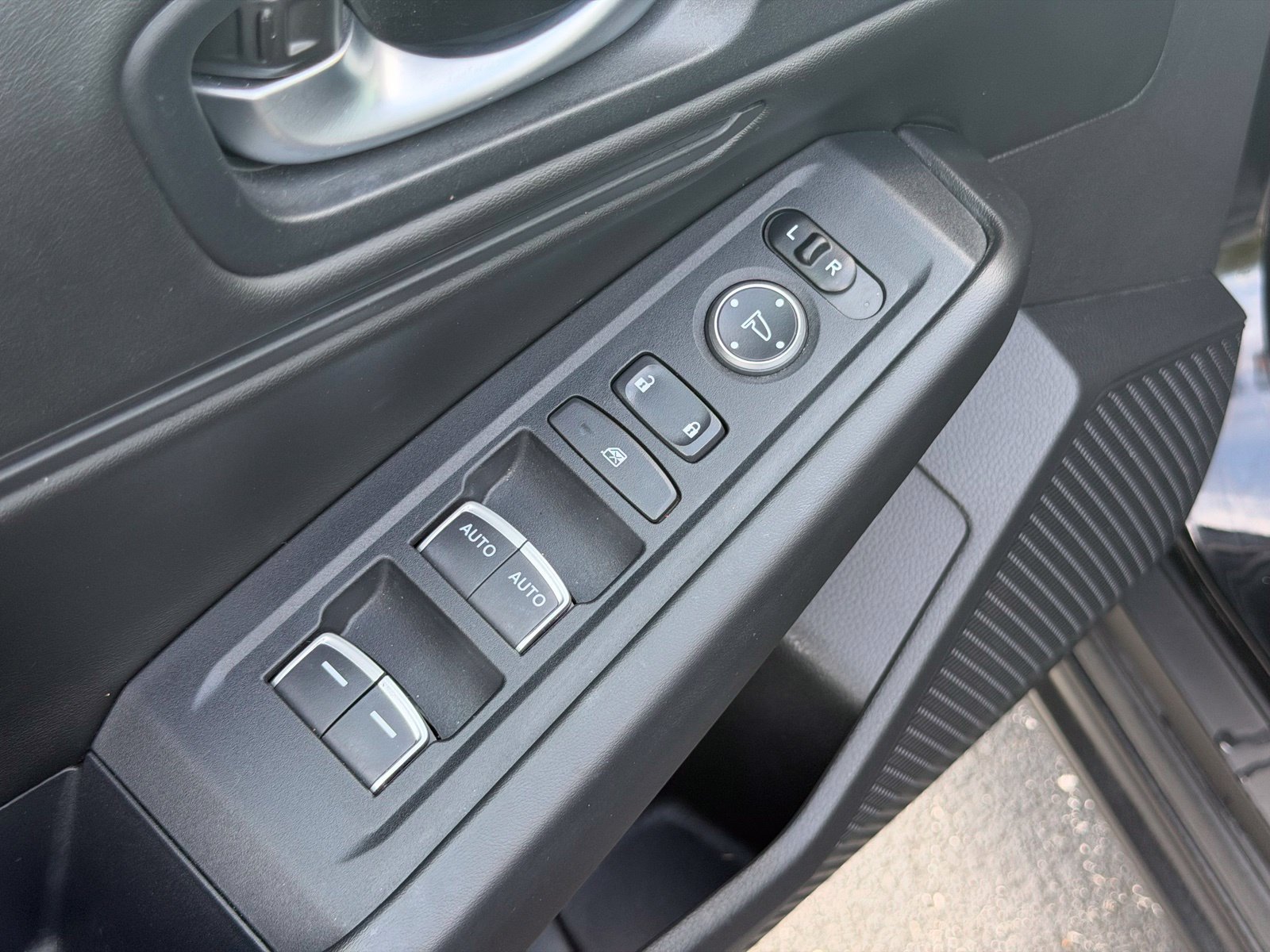 Used 2024 Honda Accord EX image 14