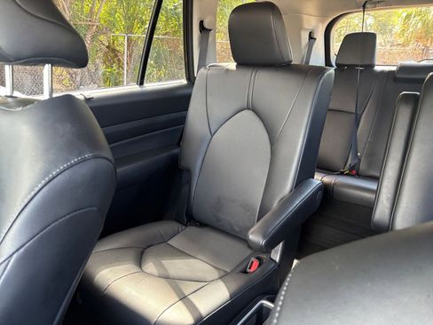 Used 2025 Toyota Grand Highlander FWD image 42