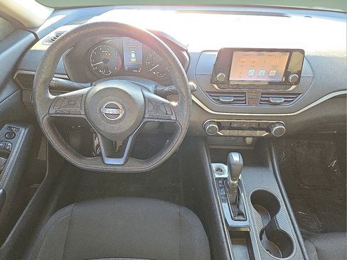 Used 2023 Nissan Altima 2.5 S image 17