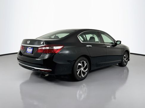Certified 2017 Honda Accord LX image 5
