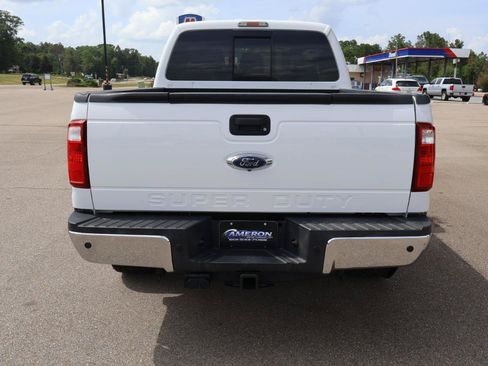 Used 2014 Ford F250 Lariat w/ Lariat Ultimate Package AWD/4WD image 8