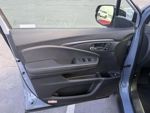 Used 2022 Honda Ridgeline RTL-E image 22