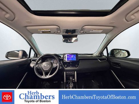 Used 2023 Toyota Corolla Cross LE w/ Moonroof Package AWD/4WD image 6