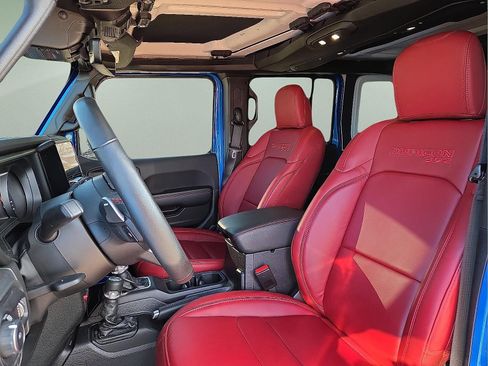 Used 2024 Jeep Wrangler Unlimited Rubicon 392 image 14