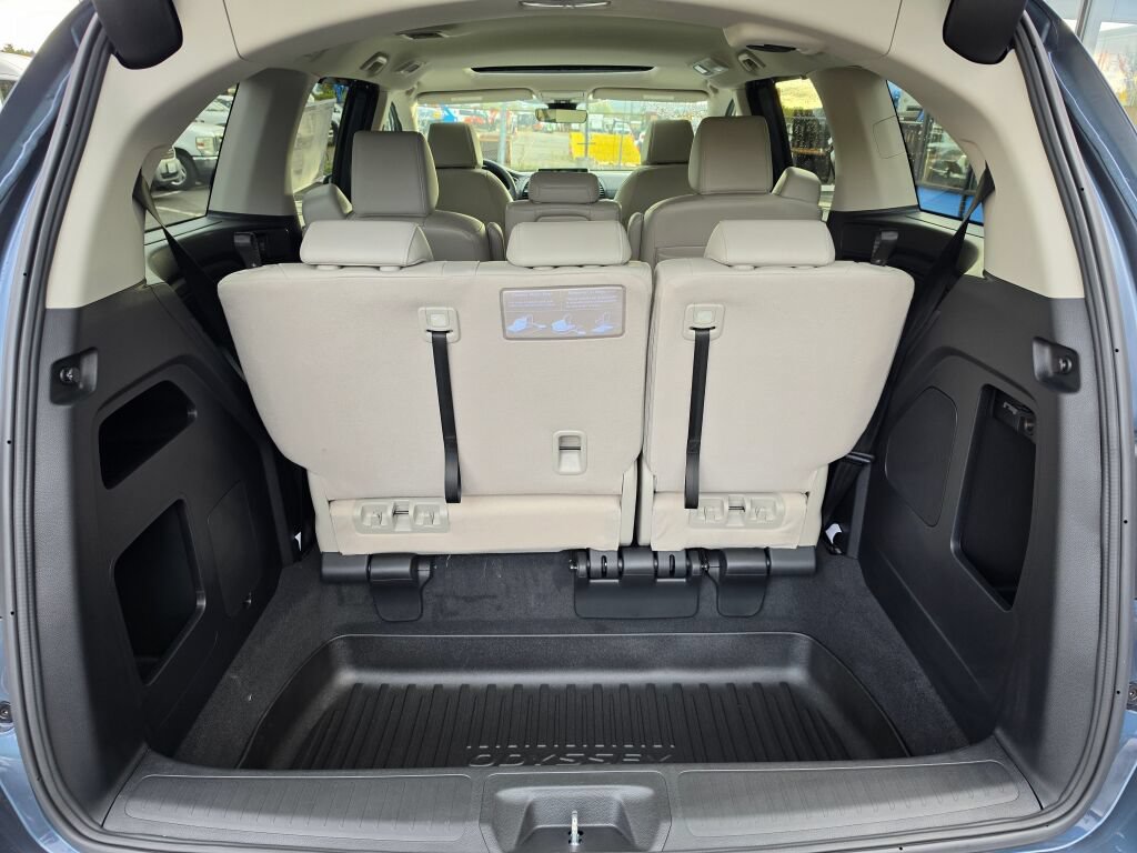 New 2027 Honda Odyssey EX-L image 11