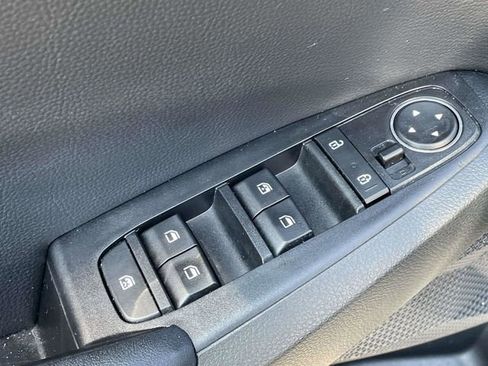 Used 2023 Kia Seltos EX image 15