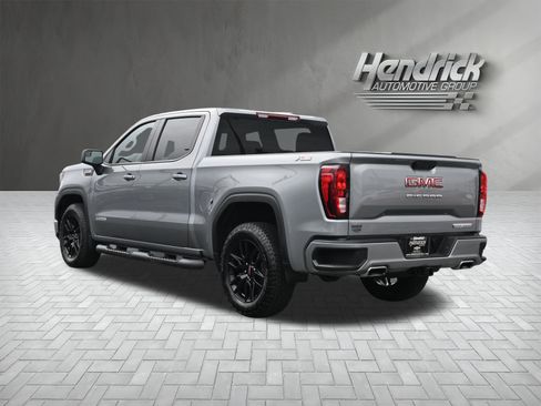 Used 2025 GMC Sierra 1500 Elevation image 8