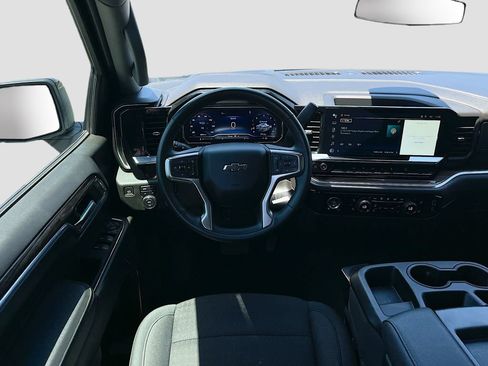 Used 2024 Chevrolet Silverado 1500 RST w/ Z71 Off-Road Package AWD/4WD image 21