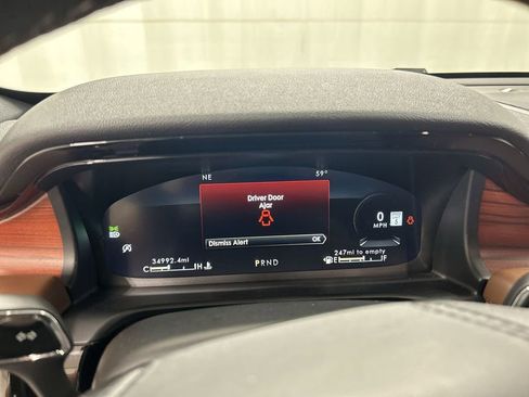 Used 2022 Lincoln Aviator Reserve w/ Equipment Group 201A AWD/4WD image 13