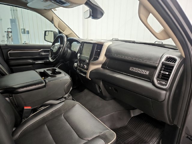 Used 2020 RAM 1500 Laramie AWD/4WD image 22