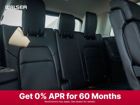 New 2025 Nissan Pathfinder SL image 14