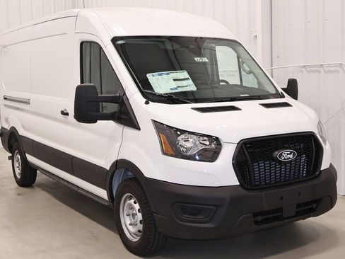 New 2026 Ford Transit 250 148 Medium Roof image 2