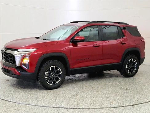 New 2026 Chevrolet Equinox ACTIV image 3