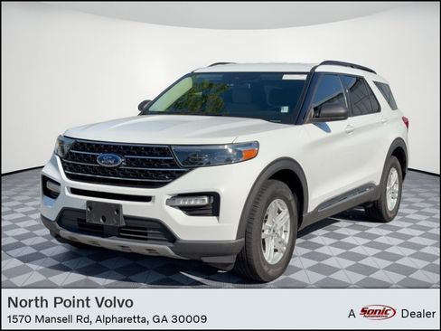 Used 2021 Ford Explorer XLT w/ Equipment Group 202A AWD/4WD image 1