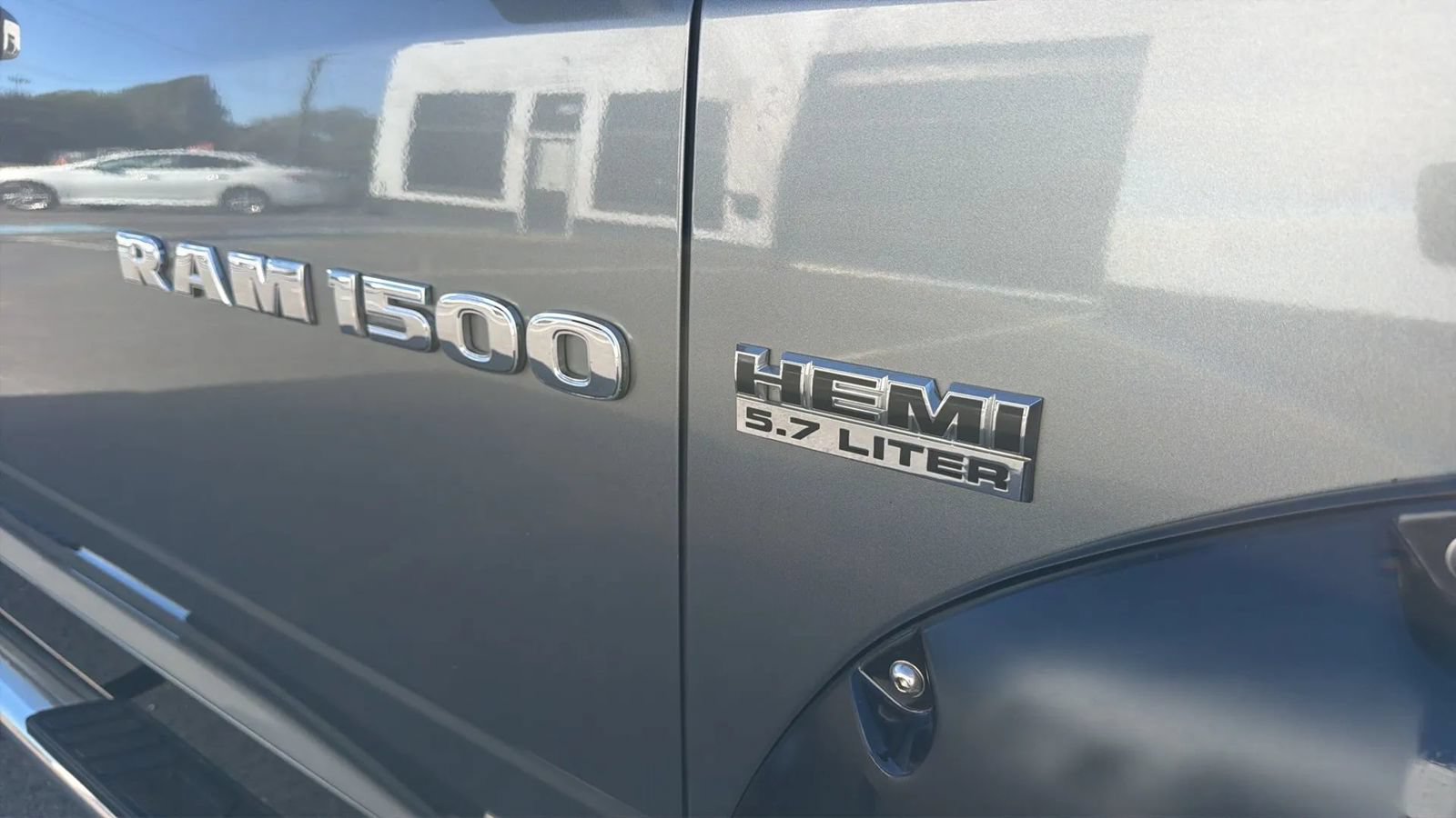 Used 2012 RAM 1500 Classic SLT w/ Protection Group AWD/4WD image 11