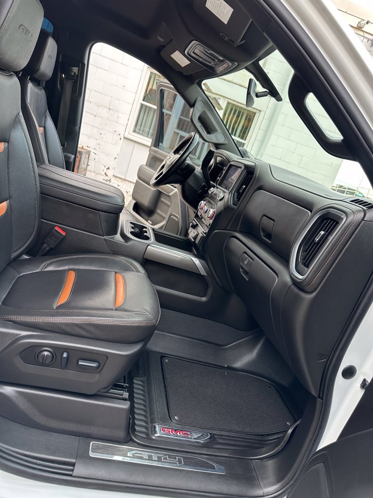 Used 2023 GMC Sierra 2500 AT4 w/ Gooseneck/5TH Wheel Package AWD/4WD image 37