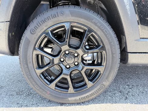 New 2026 Jeep Compass Latitude image 30