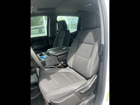 Used 2021 Chevrolet Silverado 1500 W/T w/ WT Fleet Convenience Package AWD/4WD image 9