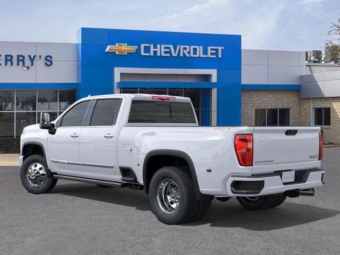 New 2026 Chevrolet Silverado 3500 High Country w/ Technology Package AWD/4WD image 27