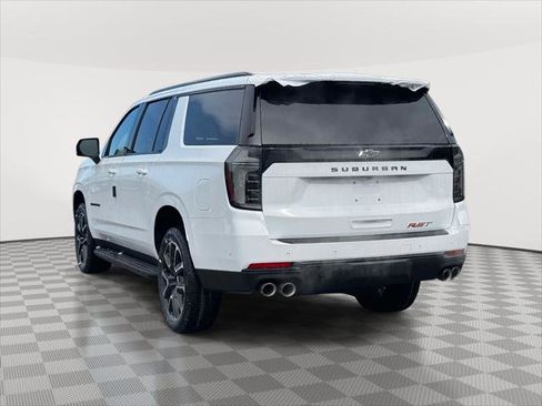 New 2026 Chevrolet Suburban RST image 4