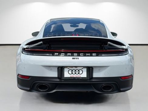 Used 2025 Porsche 911 Carrera RWD image 4