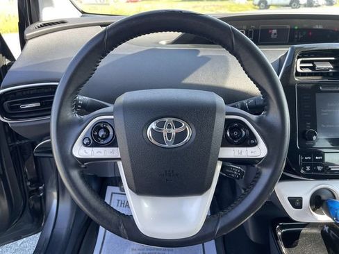 Certified 2018 Toyota Prius Prime Plus FWD image 15