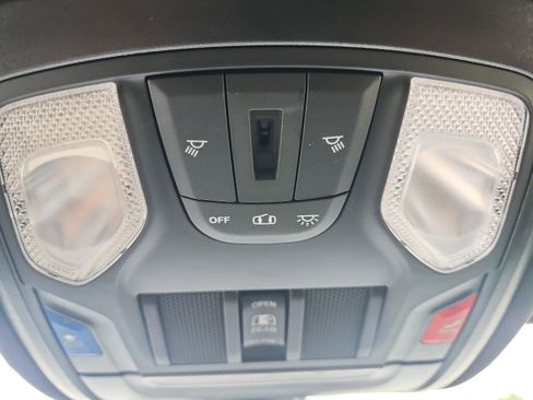 Used 2024 RAM 1500 Big Horn AWD/4WD image 15