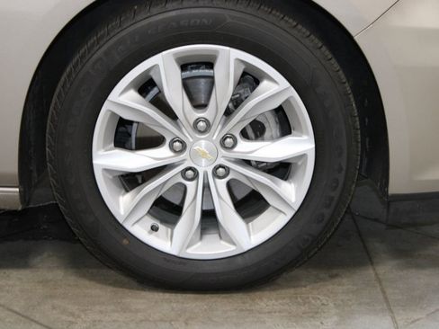 Used 2023 Chevrolet Malibu LT image 12