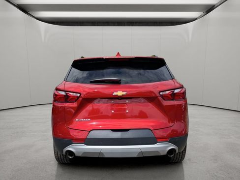 Used 2021 Chevrolet Blazer LT FWD image 4
