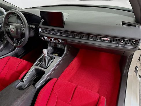 Certified 2025 Honda Civic Type R image 31