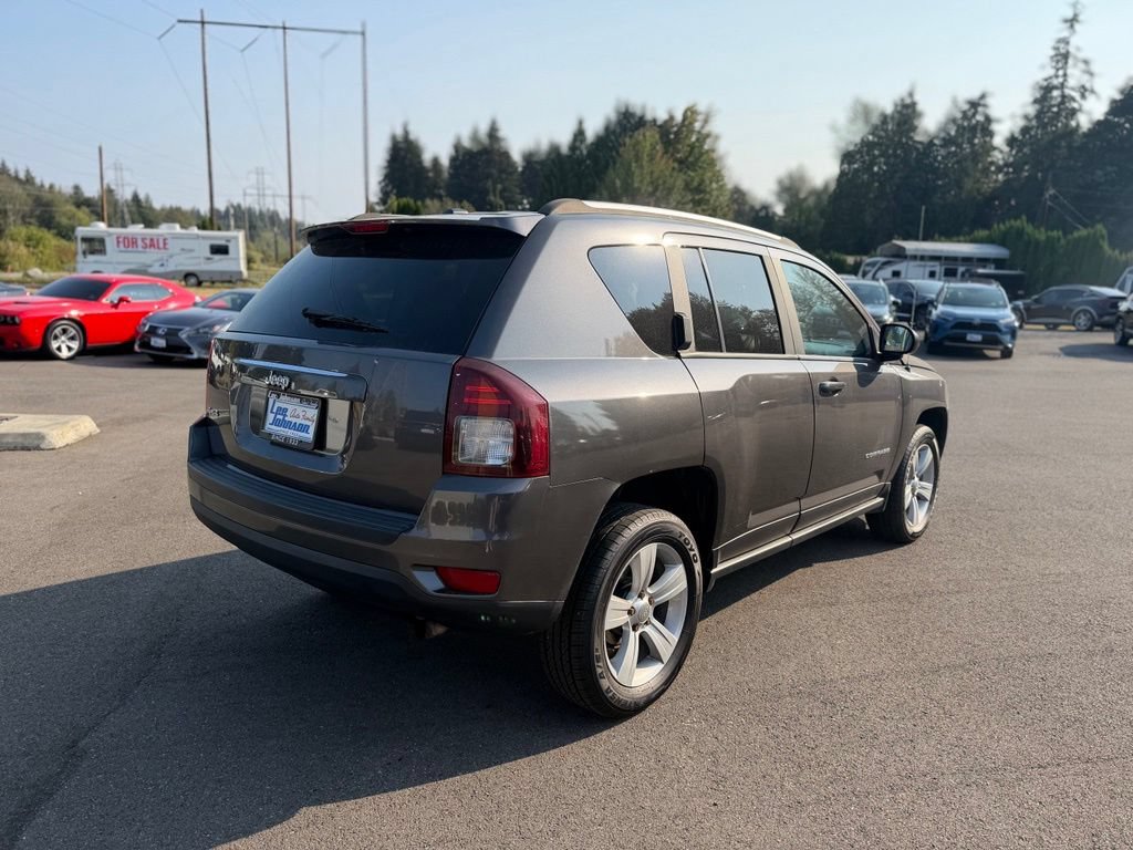 Used 2017 Jeep Compass Sport w/ Power Value Group AWD/4WD image 5