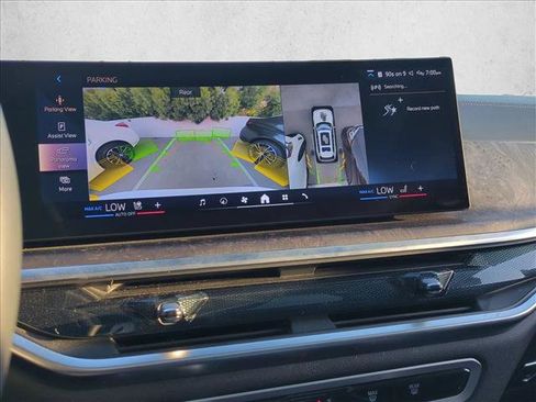Certified 2026 BMW X7 xDrive40i AWD/4WD image 14