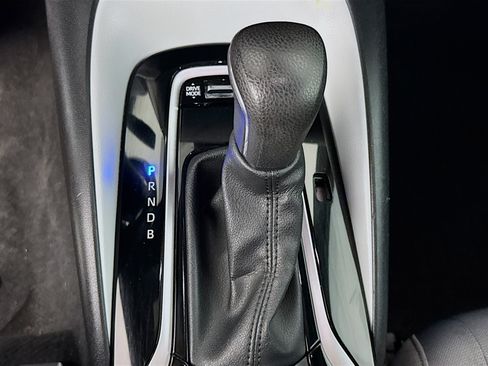 Used 2023 Toyota Corolla SE FWD image 19