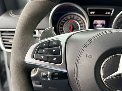 Used 2019 Mercedes-Benz GLS 63 AMG 4MATIC image 32