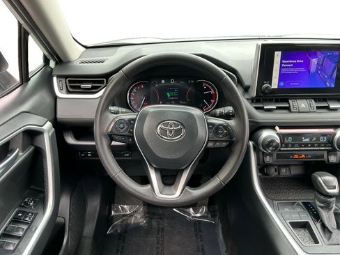 Used 2025 Toyota RAV4 XLE Premium FWD image 12