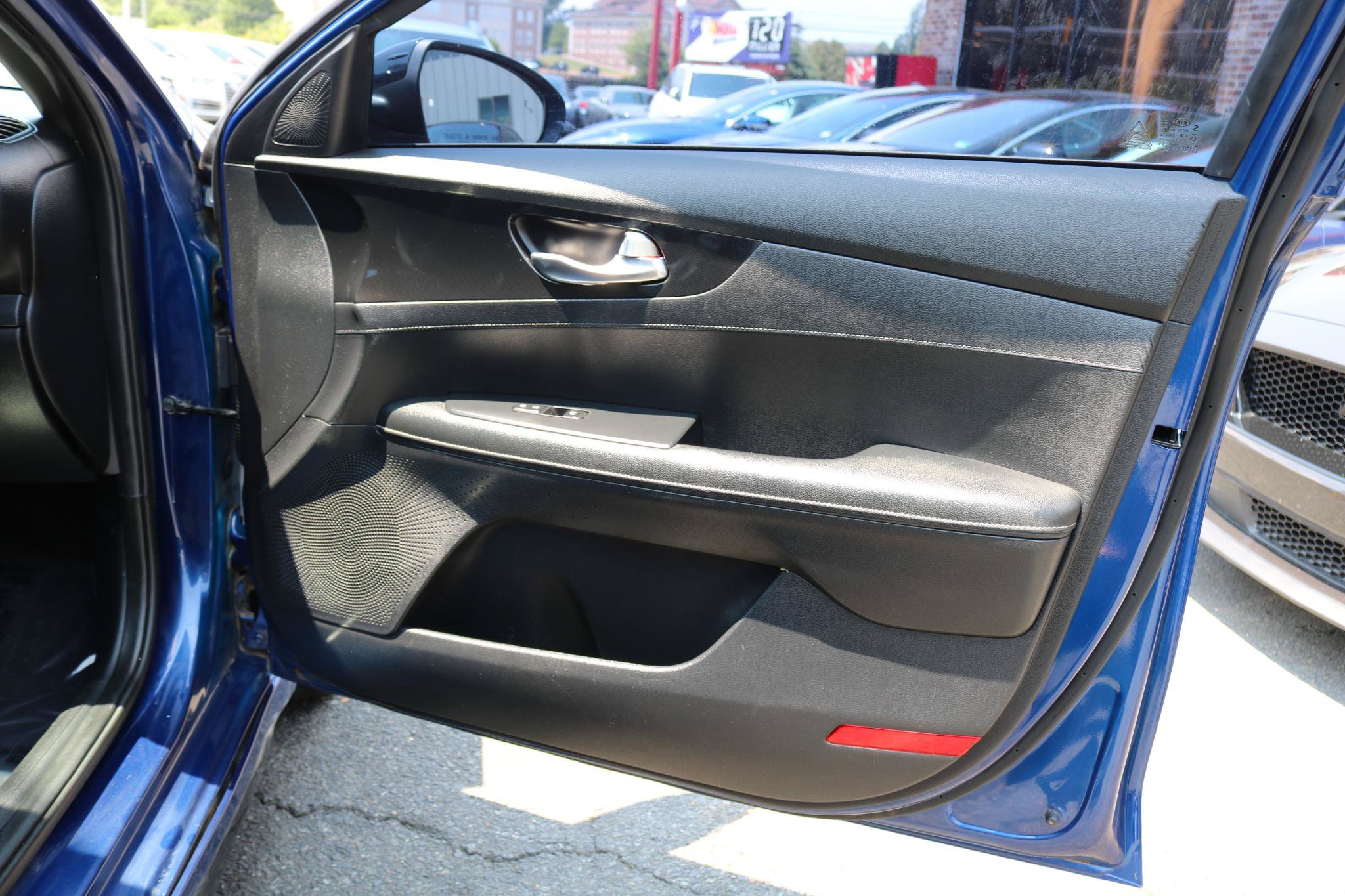 Used 2021 Kia Forte GT-Line FWD image 39