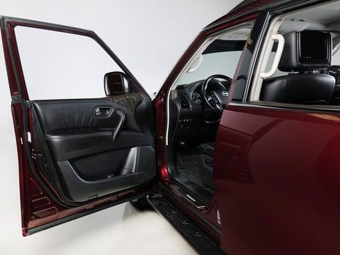 Used 2021 Nissan Armada Platinum w/ Captain's Chairs Package image 27