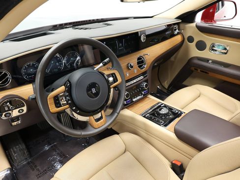 Used 2022 Rolls-Royce Ghost w/ Ghost Package AWD/4WD image 24