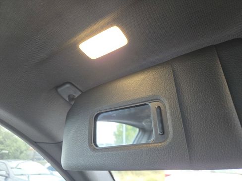 Used 2016 BMW M235i Coupe image 21