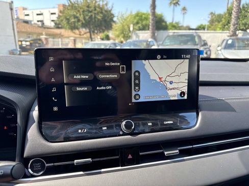 New 2025 Mitsubishi Outlander SEL image 25