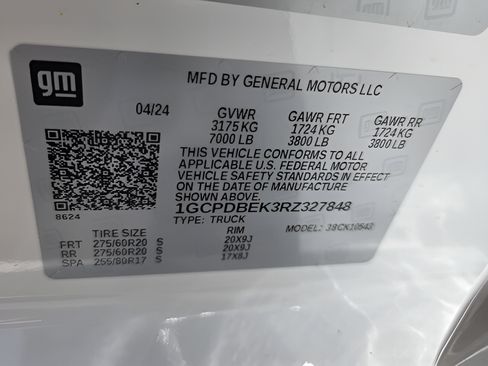 Certified 2024 Chevrolet Silverado 1500 Custom w/ Turbomax Blackout Package AWD/4WD image 16