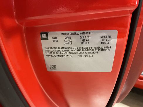 Used 2011 Chevrolet Corvette Grand Sport w/ Preferred Equipment Group image 24