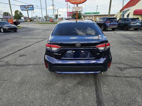 Used 2021 Toyota Corolla LE FWD image 7
