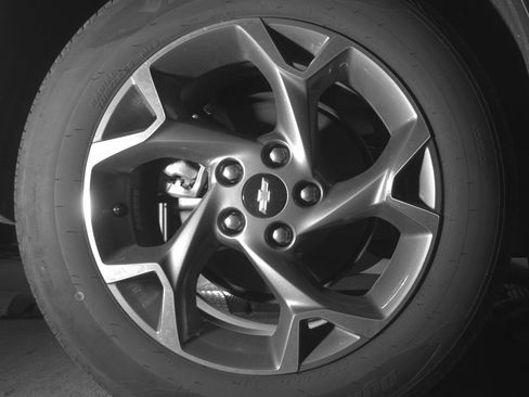 Used 2025 Chevrolet Trax LT w/ LT Convenience Package image 14