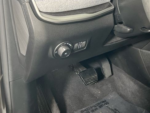 Used 2022 Jeep Compass Latitude AWD/4WD image 10