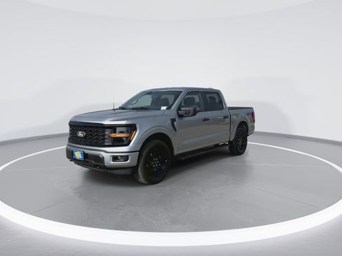 Used 2025 Ford F150 STX w/ STX Black Appearance Package image 5