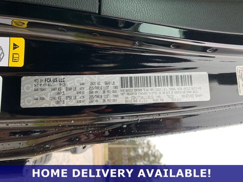 Used 2020 Jeep Gladiator Overland image 13